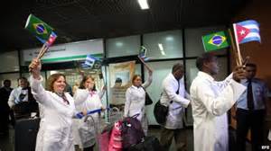 Cuba revertirá política a médicos que abandonaron la isla
