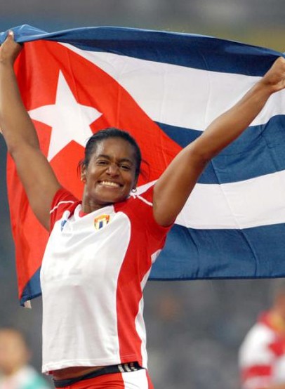 Atleta cubana vuelve a titulares