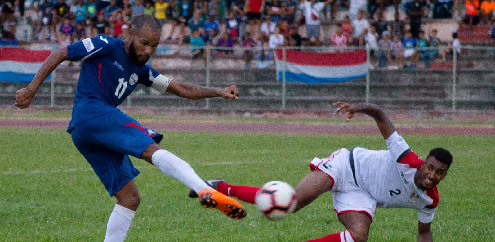 Futbolistas huyen de equipo Cuba