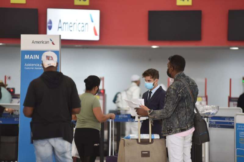 Panamá no exigirá visa de tránsito a cubanos