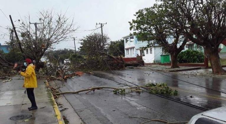 Penetra tromba marina al este de La Habana