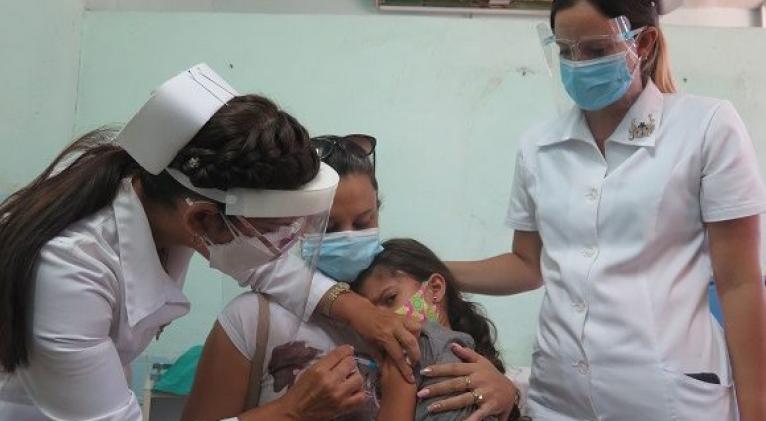 Mantiene Cuba liderazgo mundial en vacunación por cada 100 habitantes