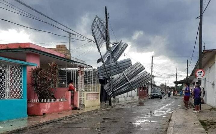 Tornado en San José de las Lajas