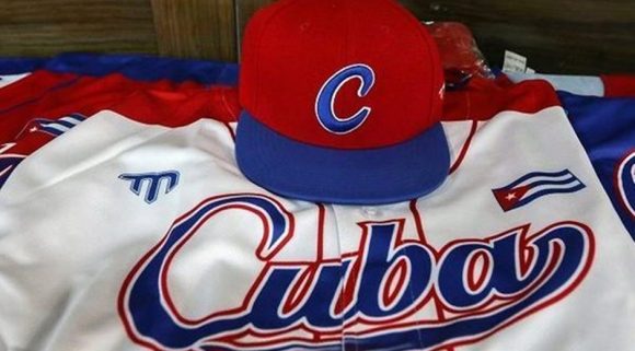 Atletas abandonan en México equipo Cuba de béisbol