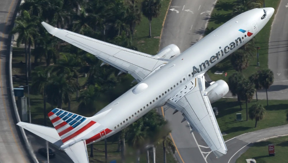 American Airlines establecerá rutas entre Miami y Cuba