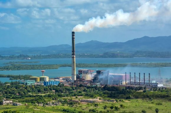 Informa Unión Eléctrica de Cuba déficit en el horario diurno