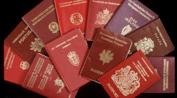 Los europeos que visiten Cuba están obligados a presentar una visa para entrar a Estados Unidos