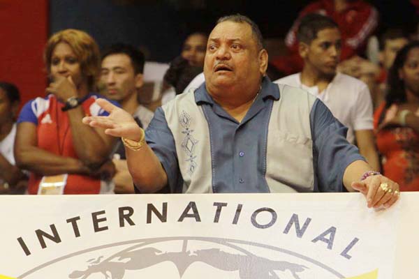 Gestiona Cuba regreso del profesor Ronaldo Veitía