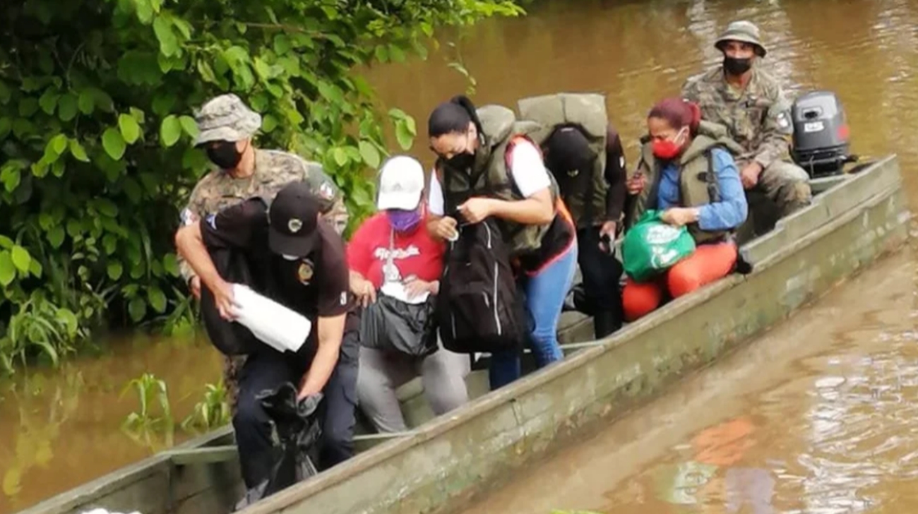 Sentencia a hermanos por violar a una migrante cubana