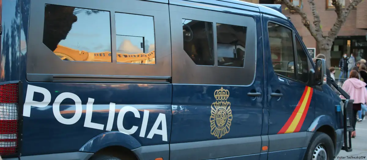 Frustran operación de tráfico de cubanos hacia España