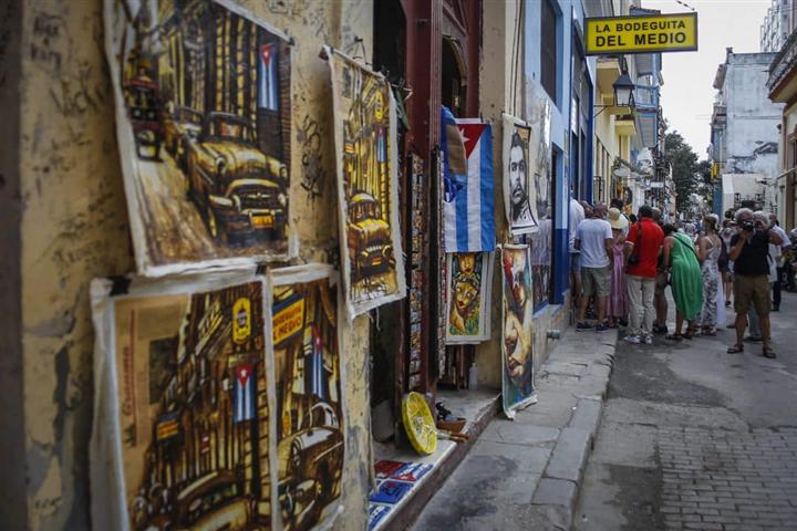 Crece flujo de turistas rusos a Cuba