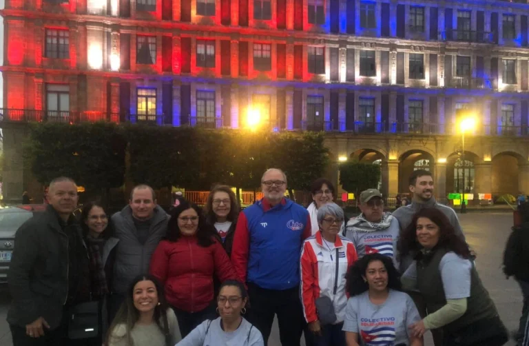 Recolectan en México 200 toneladas de alimentos e insumos para Cuba,