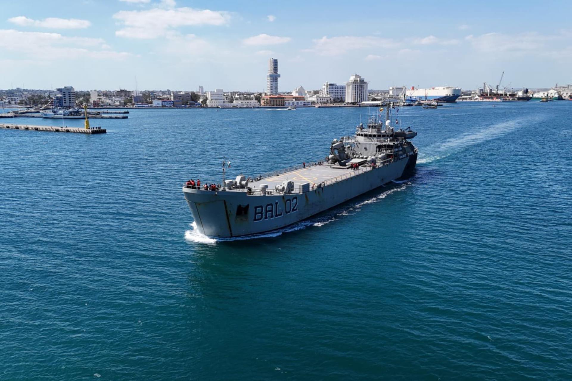 Viaja rumbo a Cuba otro barco mexicano con ayuda material