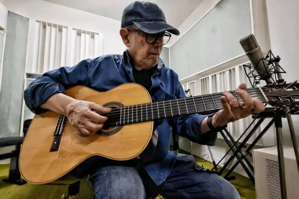 Siempre he visto a Cuba resistir, afirma Silvio Rodríguez