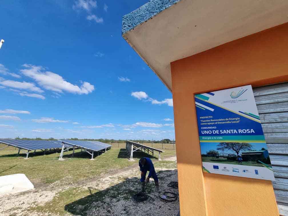 Concluye habilitación de energías limpias en zona intrincadas de Cuba
